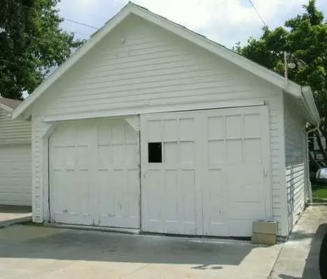 310 E College, Coldwater, OH 45828 photo 3