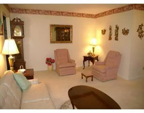 115 Villa Rd, Springfield, OH 45503 photo 2