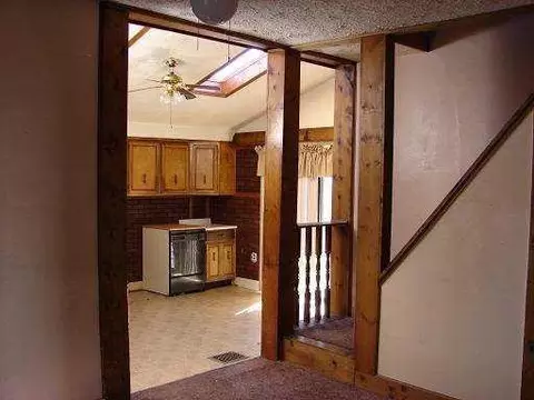 744 N Florence, Springfield, OH 45503 photo 4