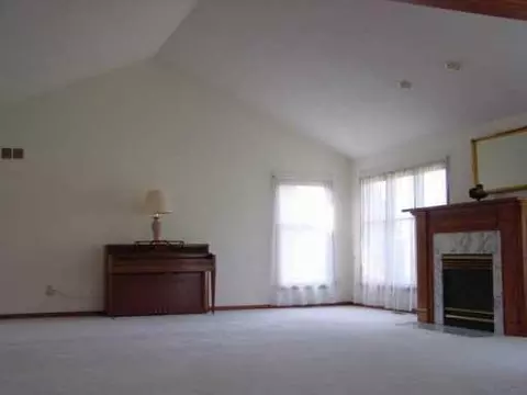 109 S Vine, Covington, OH 45318 photo 3