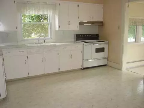117 E Wright St, Covington, OH 45318 photo 6