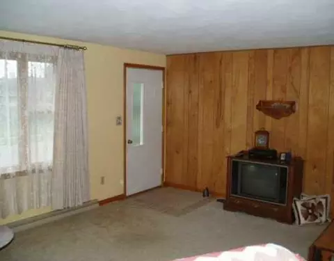 5221 Stoneridge Dr, Springfield, OH 45503 photo 4