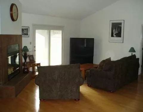 1118 Scanlon Ln, Springfield, OH 45503 photo 2
