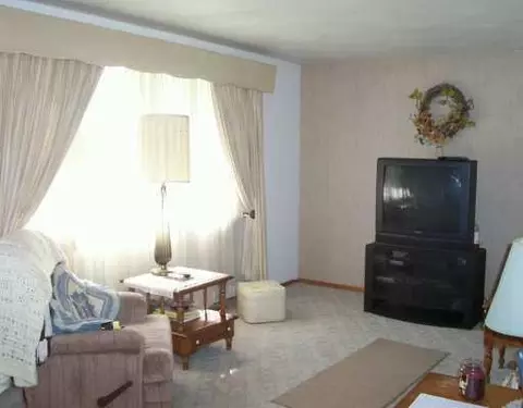 2722 Danbury Rd, Springfield, OH 45505 photo 2