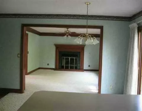 1240 Kingsgate, Springfield, OH 45503 photo 4
