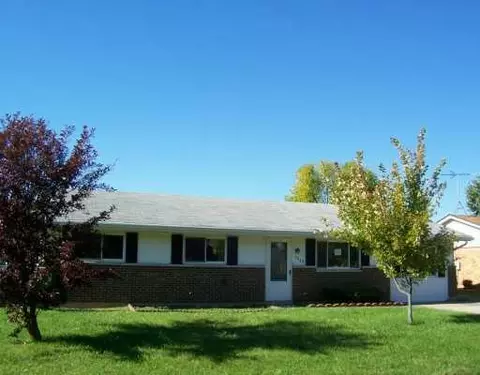 5337 Dryden Dr, Fairborn, OH 45324 photo 1