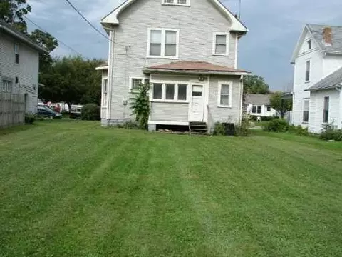 231 E Cecil, Springfield, OH 45503 photo 2