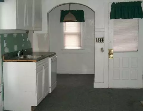231 E Cecil, Springfield, OH 45503 photo 3