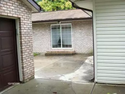 1208 Groop Rd, Springfield, OH 45504 photo 6
