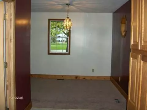 1208 Groop Rd, Springfield, OH 45504 photo 4