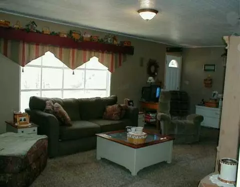 2608 Ross Ln, Springfield, OH 45502 photo 4