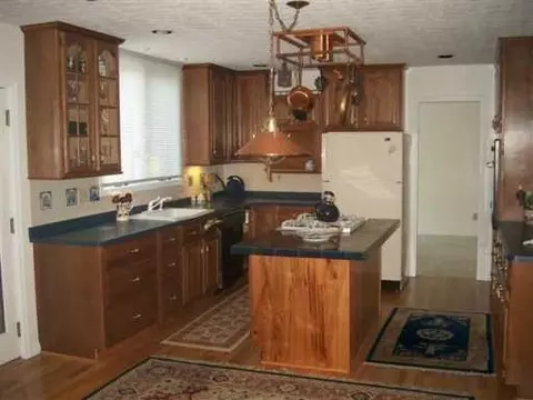 1081 Lisa Ct, Springfield, OH 45504 photo 5