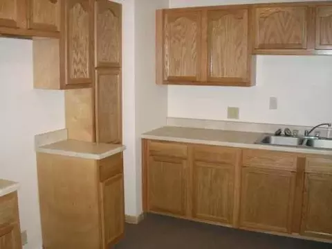 815 E Rose St, Springfield, OH 45505 photo 3