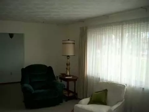 4725 Bosart Rd, Springfield, OH 45503 photo 4