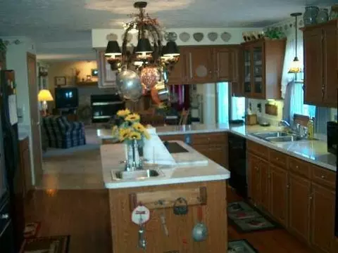 3280 Willow Rd, Springfield, OH 45502 photo 3