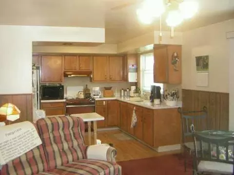 5041 Old Clifton Rd, Springfield, OH 45502 photo 5