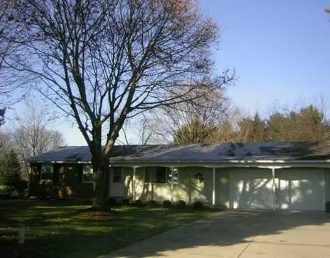 5041 Old Clifton Rd, Springfield, OH 45502 photo 1