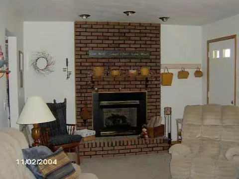 4754 Bosart Rd, Springfield, OH 45503 photo 2