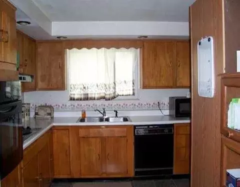 222 E Ruth, Sidney, OH 45365 photo 2