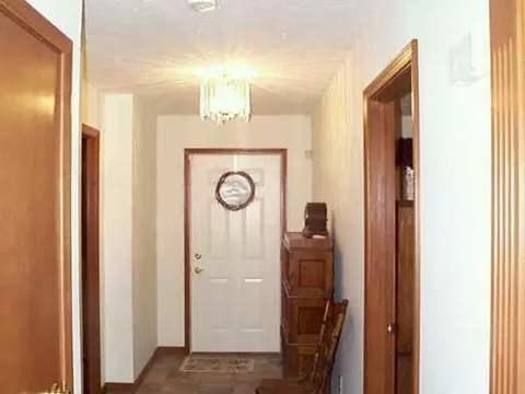 1736 Willow Lakes Dr #1736, Springfield, OH 45502 photo 6