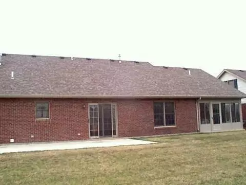 1736 Willow Lakes Dr #1736, Springfield, OH 45502 photo 2