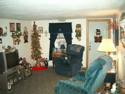 245 Lyle Ave, Springfield, OH 45505 photo 3