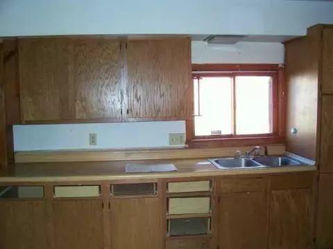 1650 Summit St, Springfield, OH 45503 photo 4