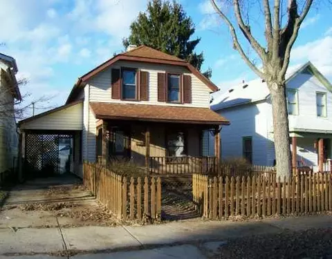 911 Pine St, Springfield, OH 45505 photo 1
