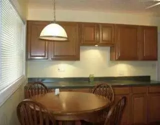 3040 Sturbridge St, Springfield, OH 45503 photo 5