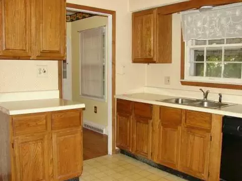 2121 St Paris, Springfield, OH 45504 photo 6