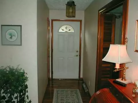 5485 Troy Rd, Springfield, OH 45502 photo 7
