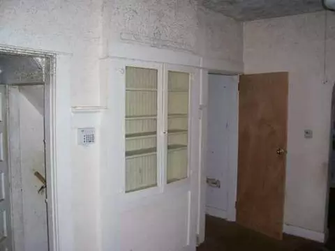 134 S Shaffer St, Springfield, OH 45506 photo 2