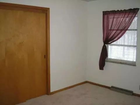 2860 Ash, Springfield, OH 45504 photo 5