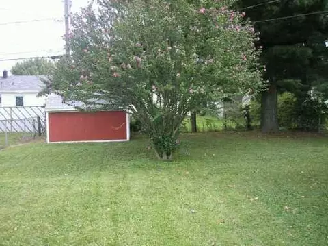 832 Eastmoor Dr, Springfield, OH 45505 photo 3