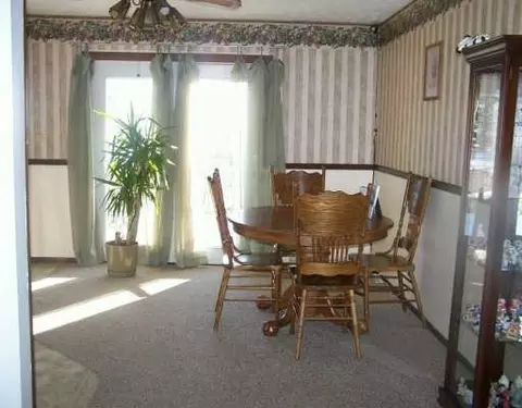 5449 Lehman Rd, Springfield, OH 45502 photo 3