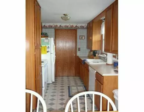 1935 Biscayne, Springfield, OH 45503 photo 4