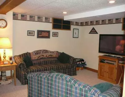 1935 Biscayne, Springfield, OH 45503 photo 5