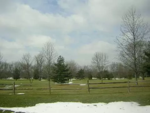 1946 Wedgewood Cir #1946, Springfield, OH 45503 photo 3