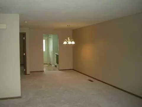 4600 Tacoma #4600, Springfield, OH 45503 photo 3