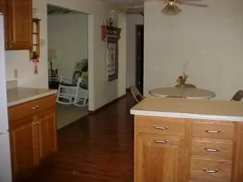 4245 Penny Pike, Springfield, OH 45502 photo 3