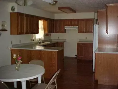 4245 Penny Pike, Springfield, OH 45502 photo 2