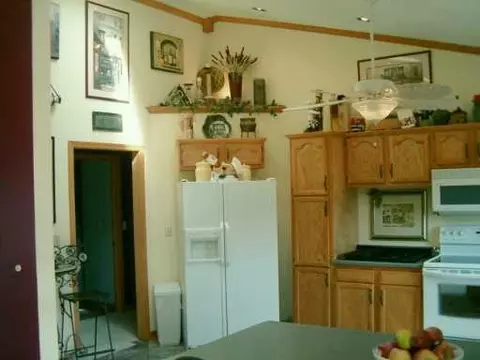 161 Willow Rd, Springfield, OH 45503 photo 4