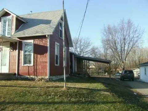 211 E Miami, De Graff, OH 43318 photo 2