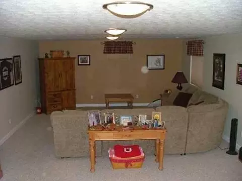 6157 Harvest, Springfield, OH 45502 photo 7