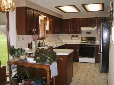 2040 Broken Trail Dr, Springfield, OH 45502 photo 6