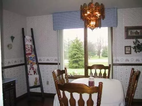 2040 Broken Trail Dr, Springfield, OH 45502 photo 4