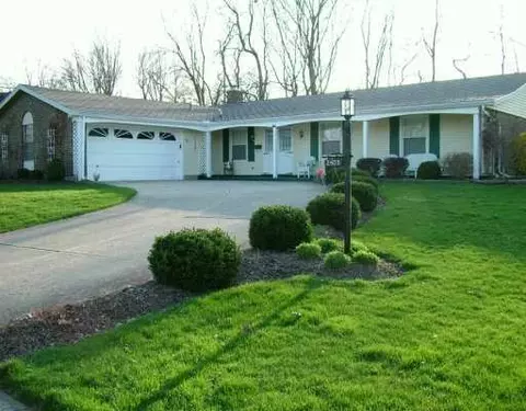 2403 Rebecca Dr, Springfield, OH 45503 photo 1