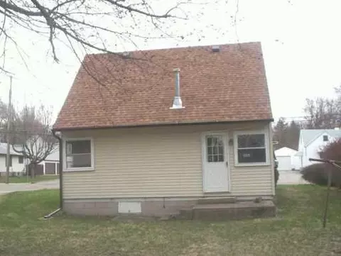 2226 Kenton St, Springfield, OH 45505 photo 2