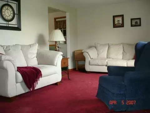 5018 Stoneridge, Springfield, OH 45503 photo 2