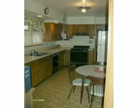 121 Dover Rd, Springfield, OH 45504 photo 3